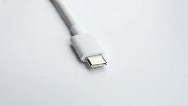 Are All USB-C Cables the Same? (2026 Guide) | Rugdlife – RUGD.